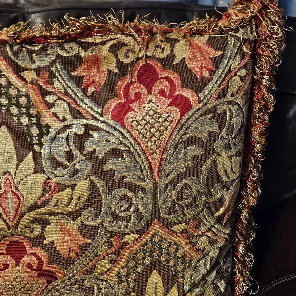 RARE AUSTIN HORN DAMASK JACQUARD BED THROW DECORATIVE ACCENT PILLOW